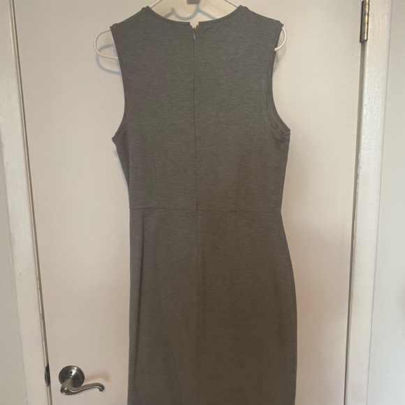 Banana Republic dress with jewel design. - Picture 3 of 3
